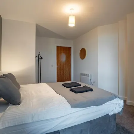 Apartmán Elegant Retreat With Spacious Balcony