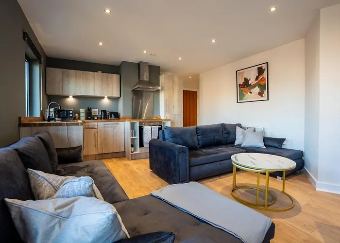 Appartement Elegant Retreat With Spacious Balcony