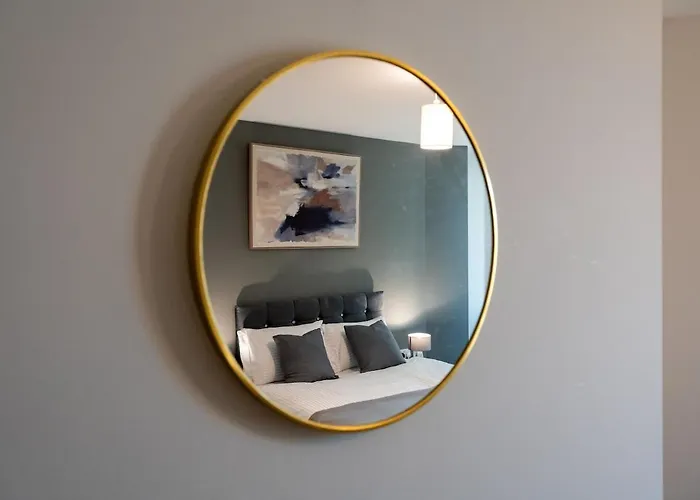 Appartement Elegant Retreat With Spacious Balcony